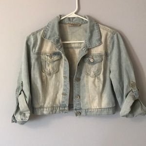 Light wash Jean jacket